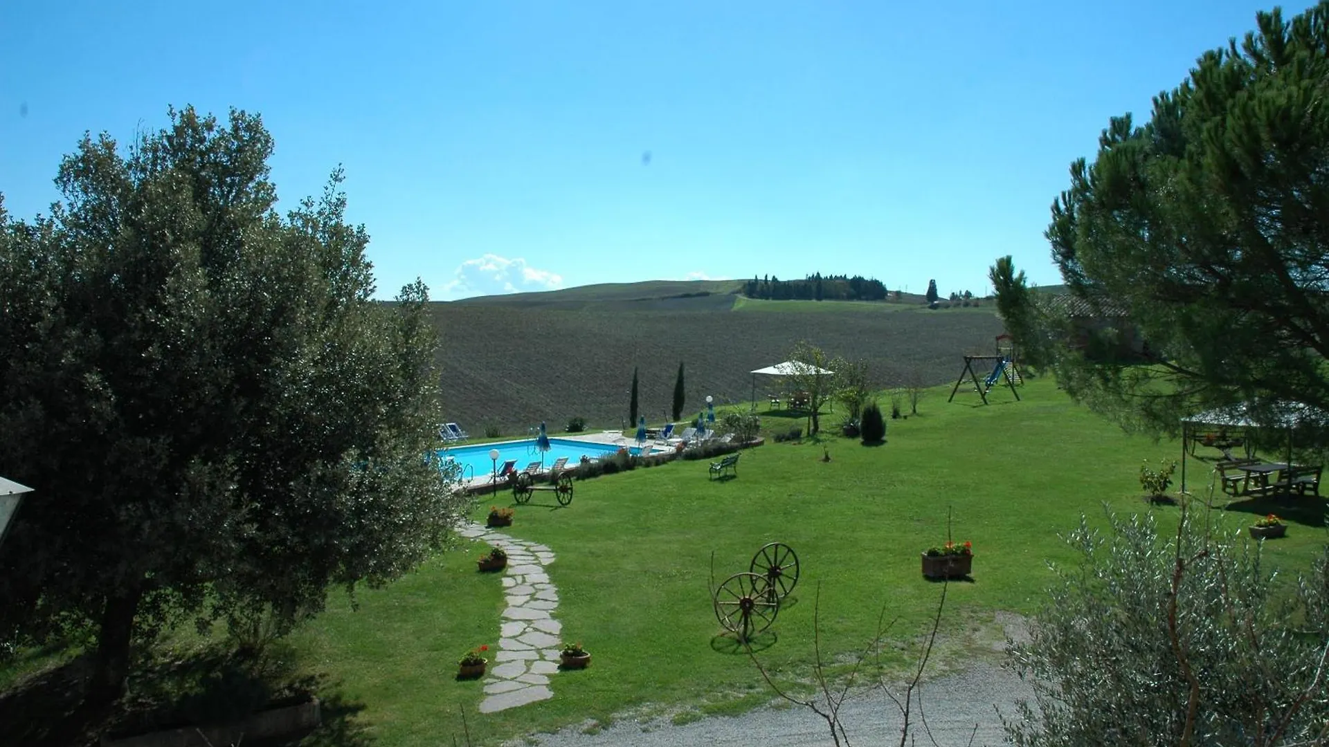 Agriturismo San Giorgio Monteroni dʼArbia Landhuis